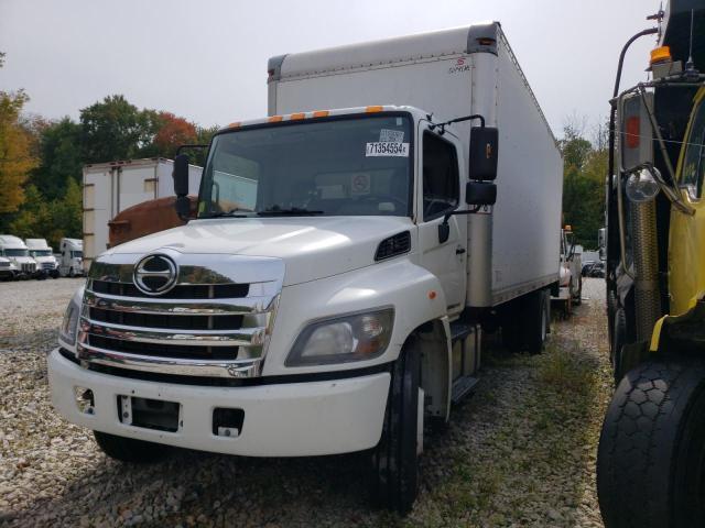 2017 Hino 258/268  en Venta en West Warren, MA - Mechanical