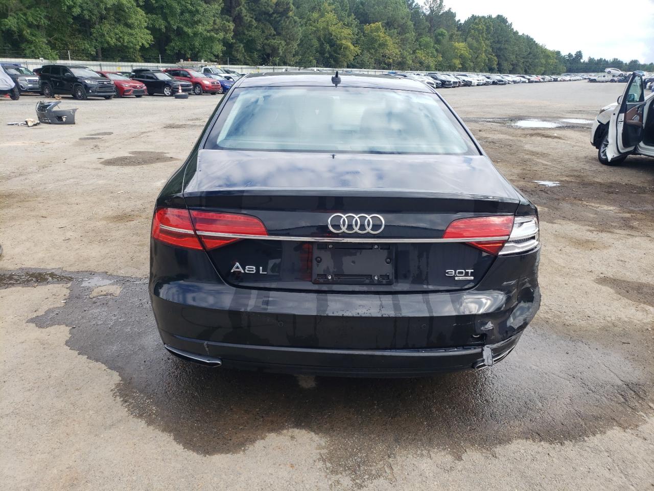 WAU44AFD5JN000616 2018 Audi A8 L Quattro