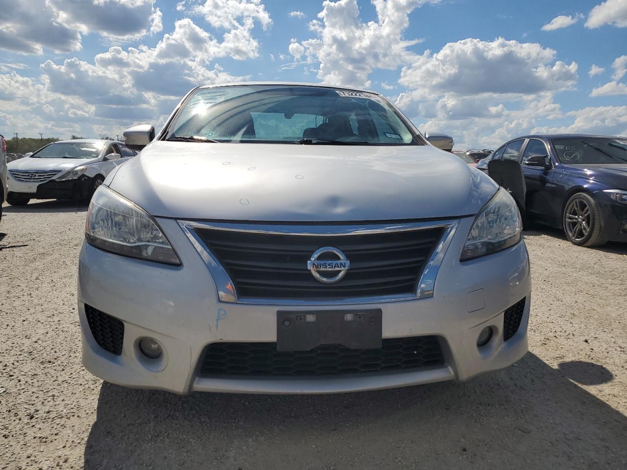 2015 Nissan Sentra - Image 5