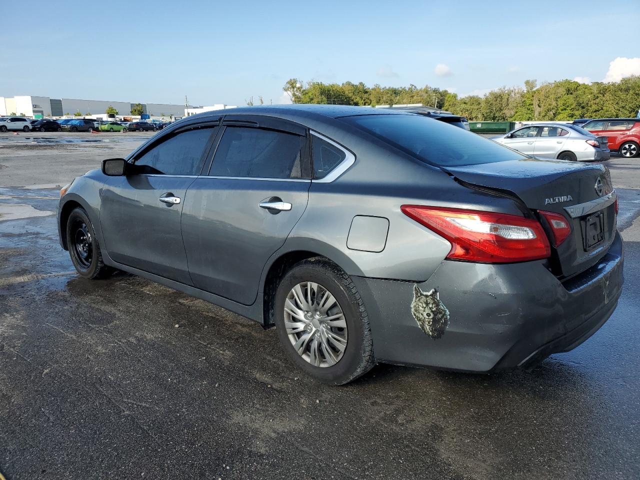 1N4AL3AP1HC293304 2017 NISSAN ALTIMA - Image 2