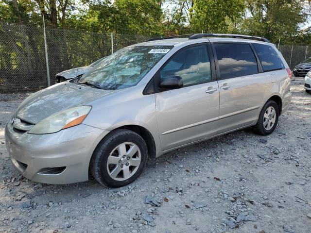 2009 Toyota Sienna Ce