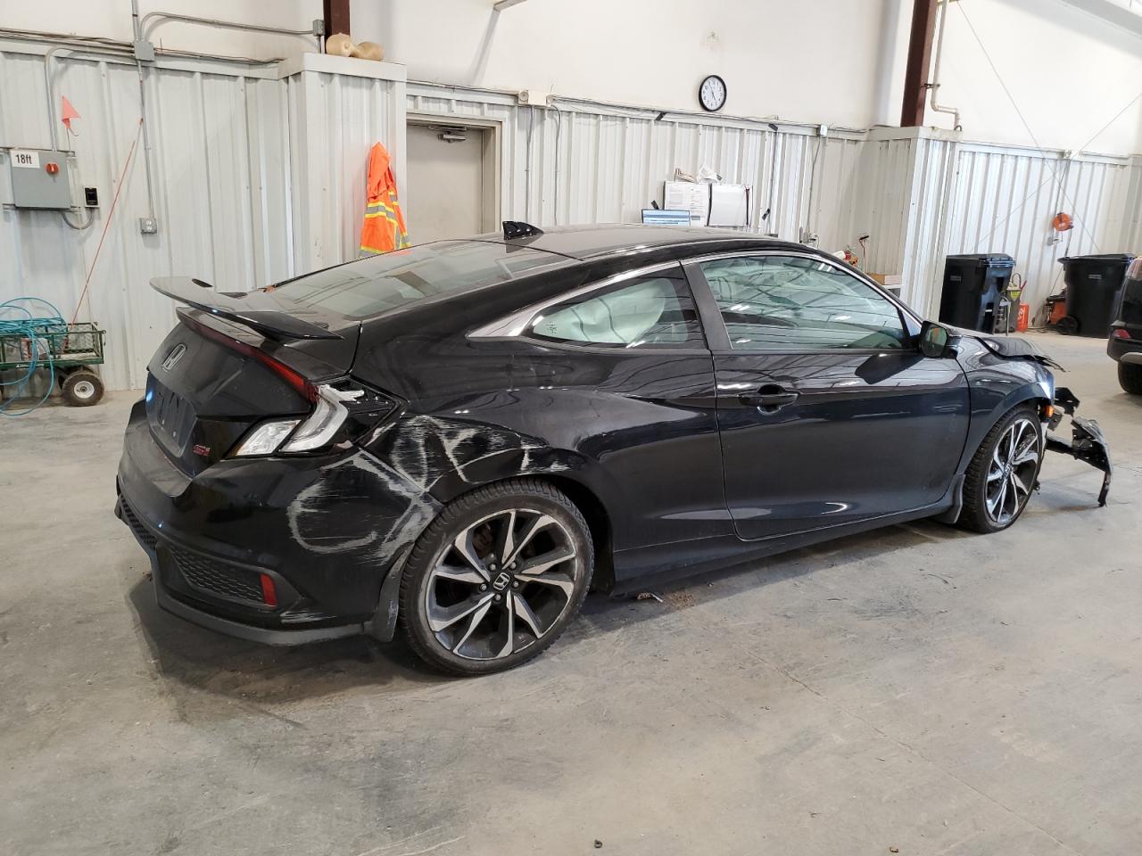 VIN 2HGFC3A52KH750318 2019 HONDA CIVIC no.3