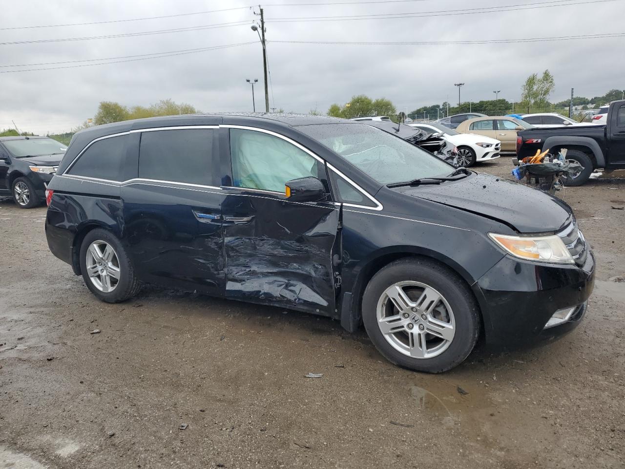 2011 Honda Odyssey - Image 4