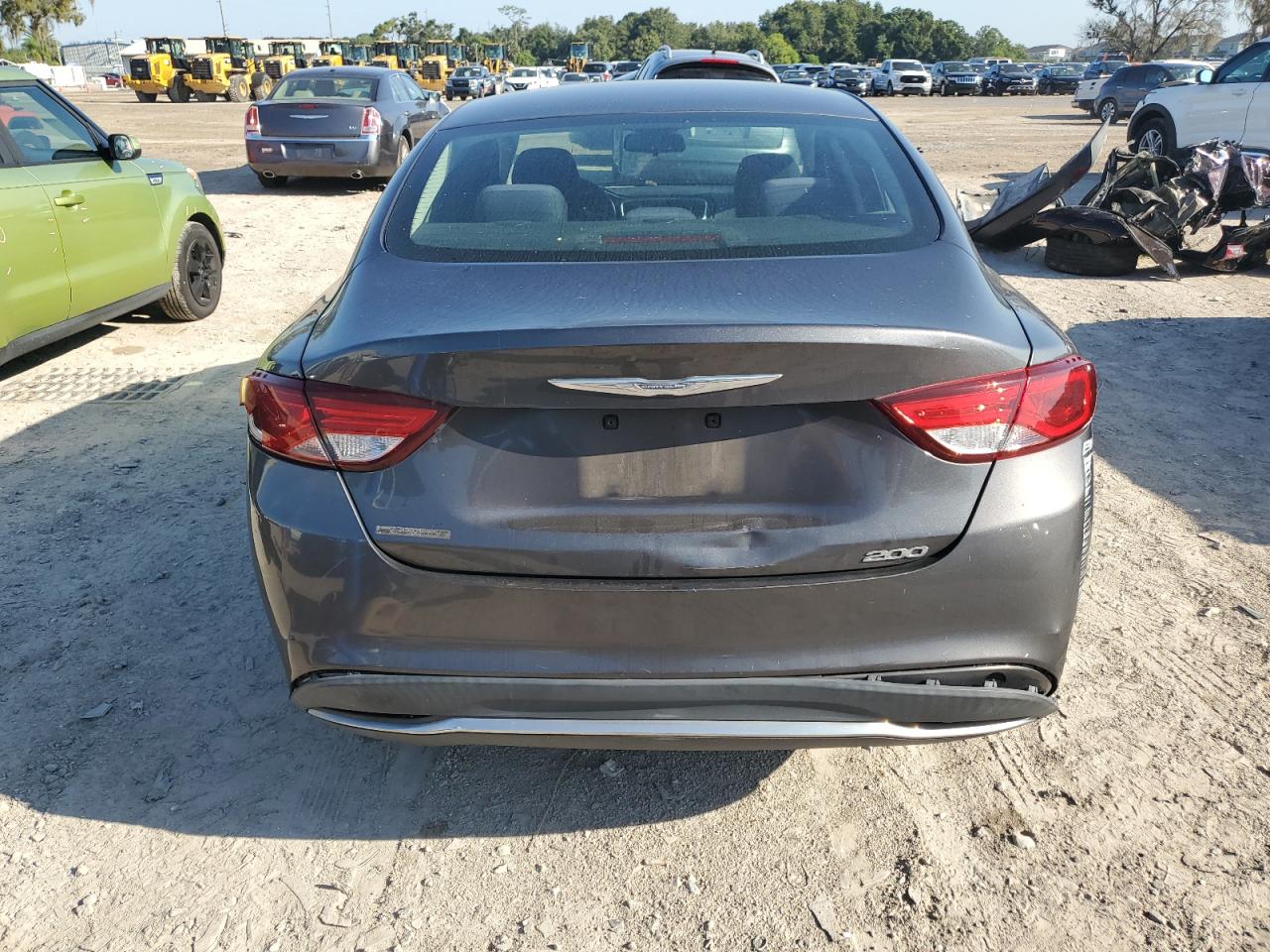 2015 Chrysler 200 Limited VIN: 1C3CCCAB3FN753754 Lot: 71727594