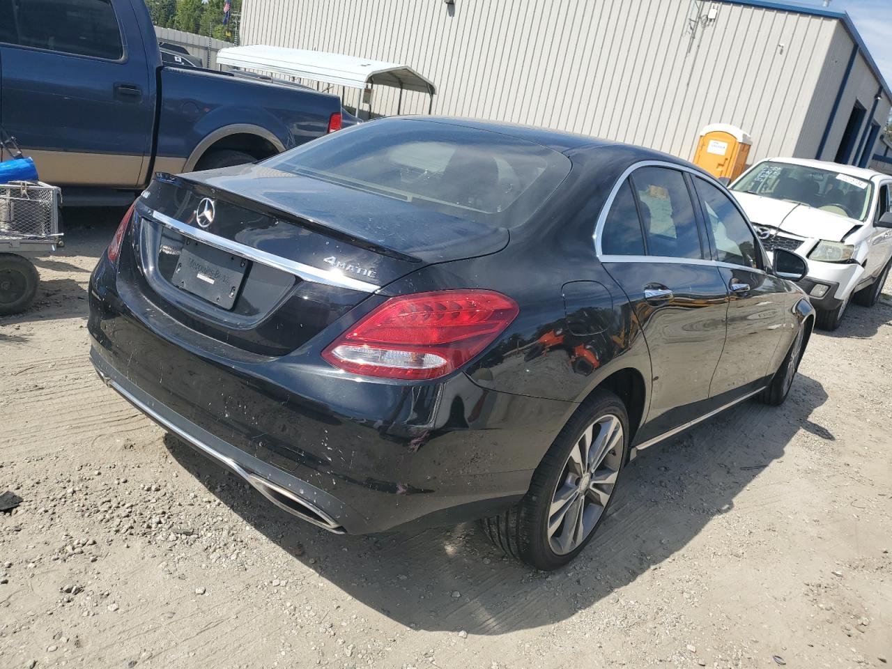 2016 Mercedes-Benz C 300 4Matic VIN: 55SWF4KB6GU140627 Lot: 70227234