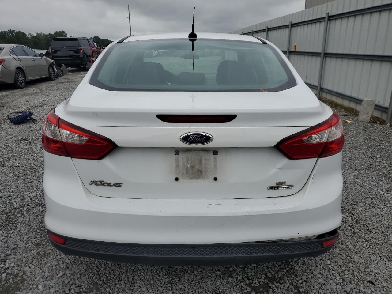 2014 Ford Focus Se VIN: 1FADP3F28EL336272 Lot: 72400624