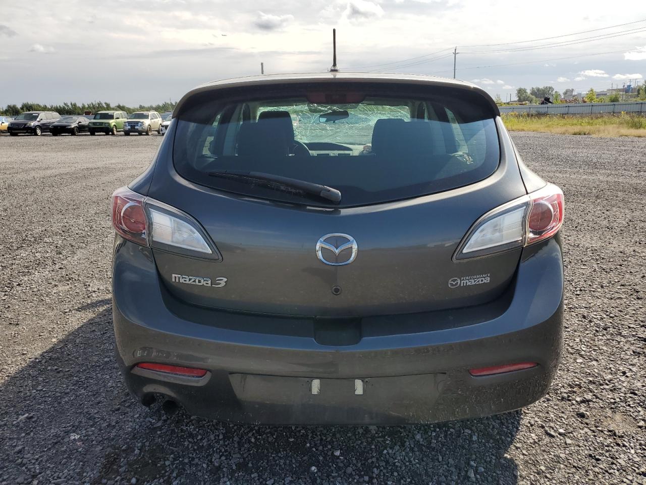 JM1BL1KF7B1461703 2011 Mazda 3 I