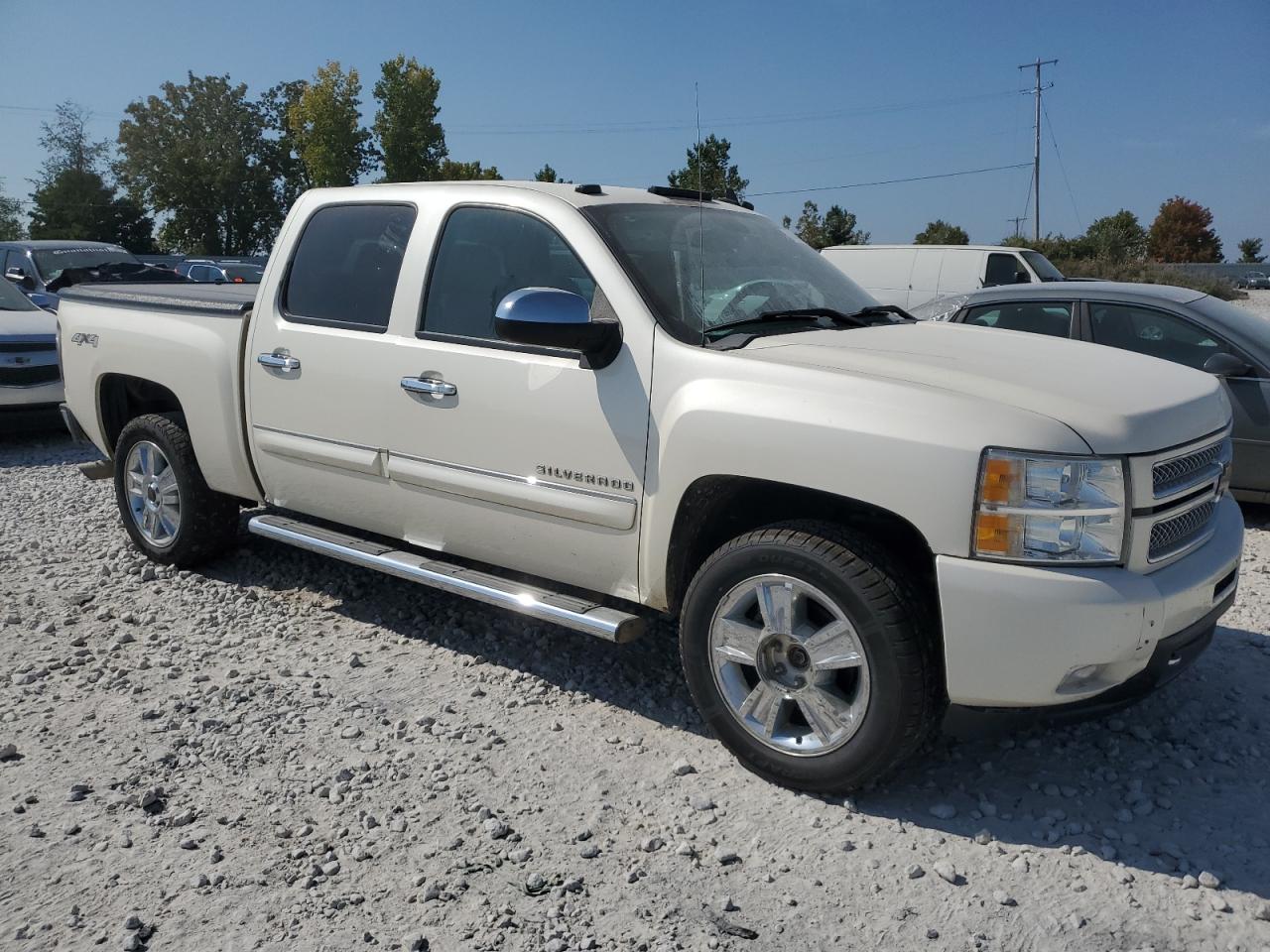 2013 Chevrolet Silverado - Image 4