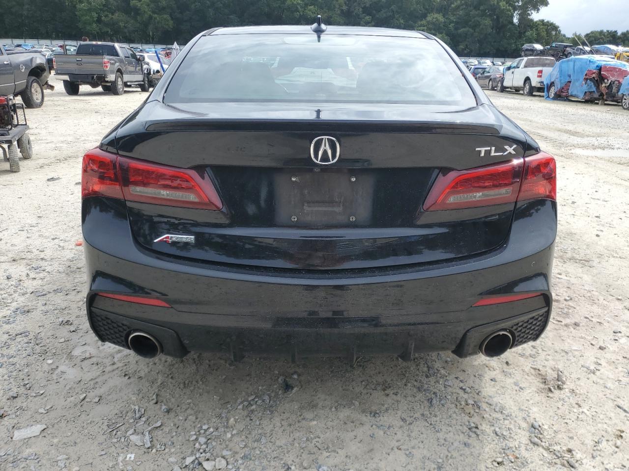 19UUB2F67JA011707 2018 Acura Tlx Tech+A