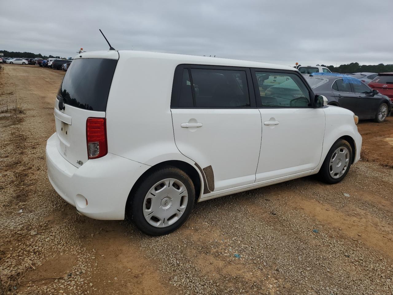 2011 Scion xB - Image 3