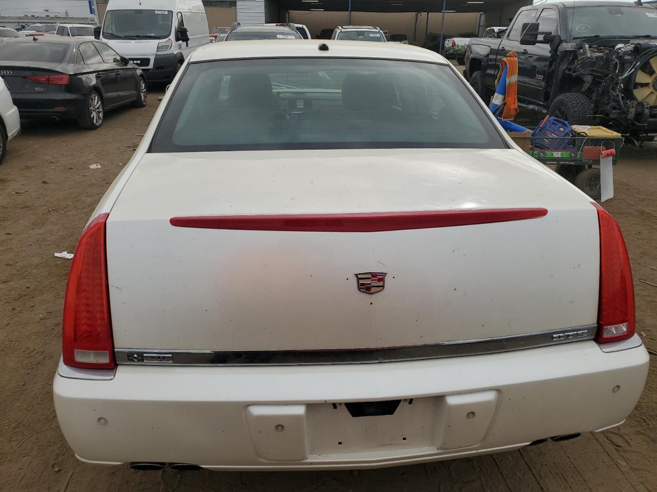 1G6KD57Y88U183502 2008 Cadillac Dts