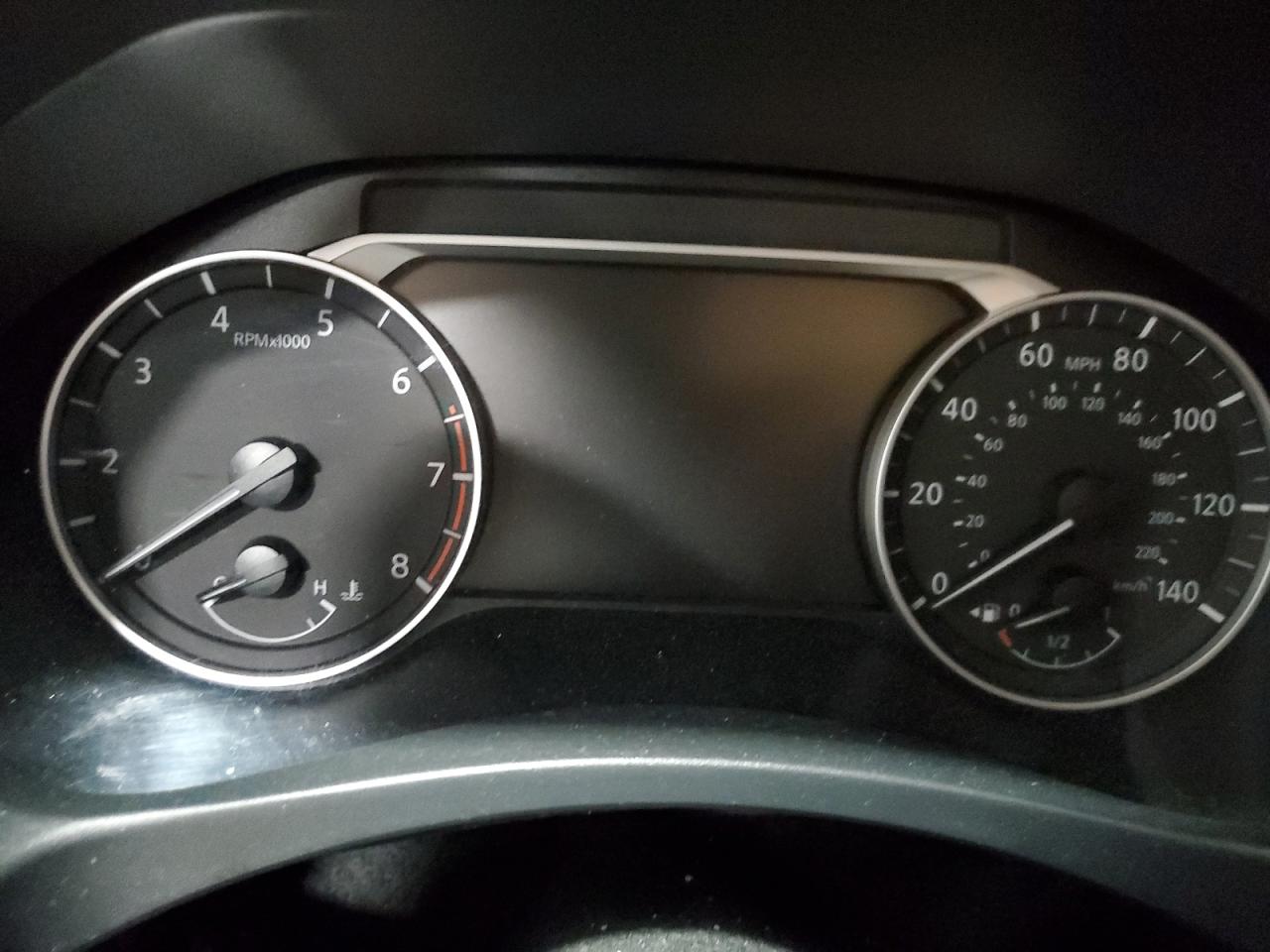 2019 Nissan Altima - Image 9