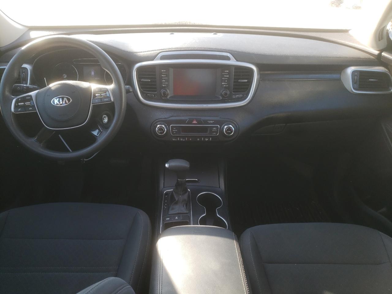 5XYPGDA54KG559432 2019 Kia Sorento Lx