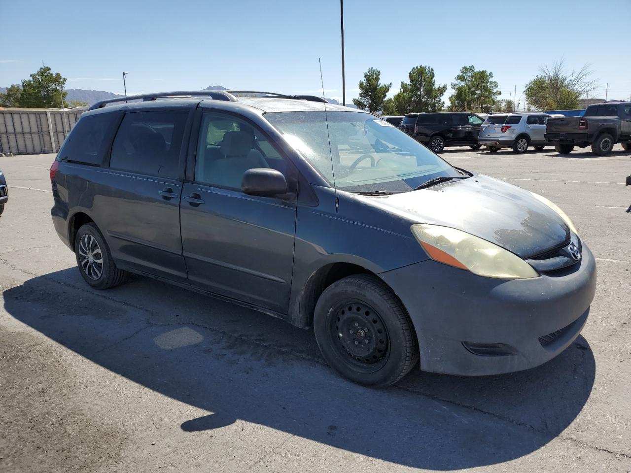 2006 Toyota Sienna - Image 4