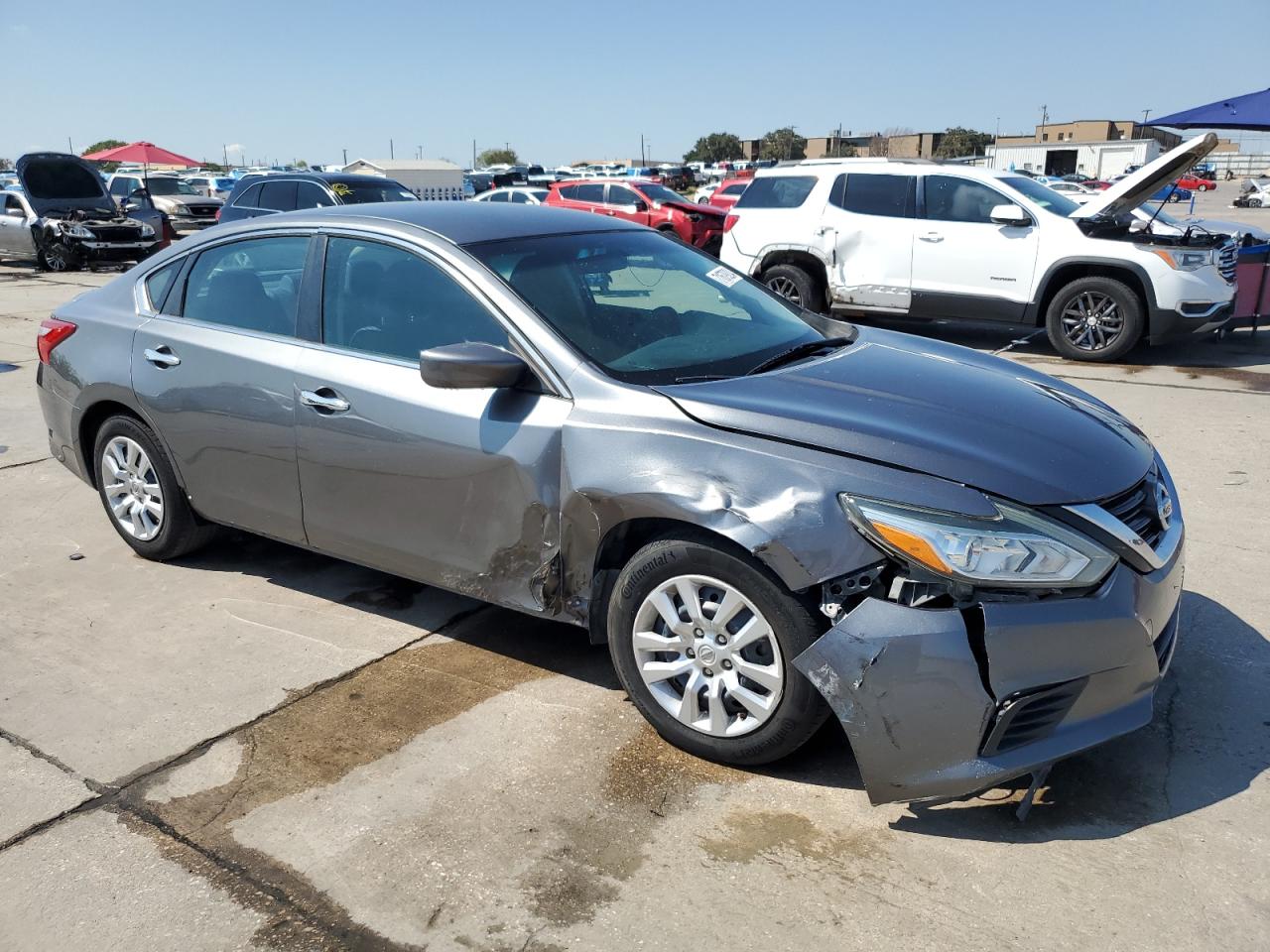 2016 Nissan Altima - Image 4