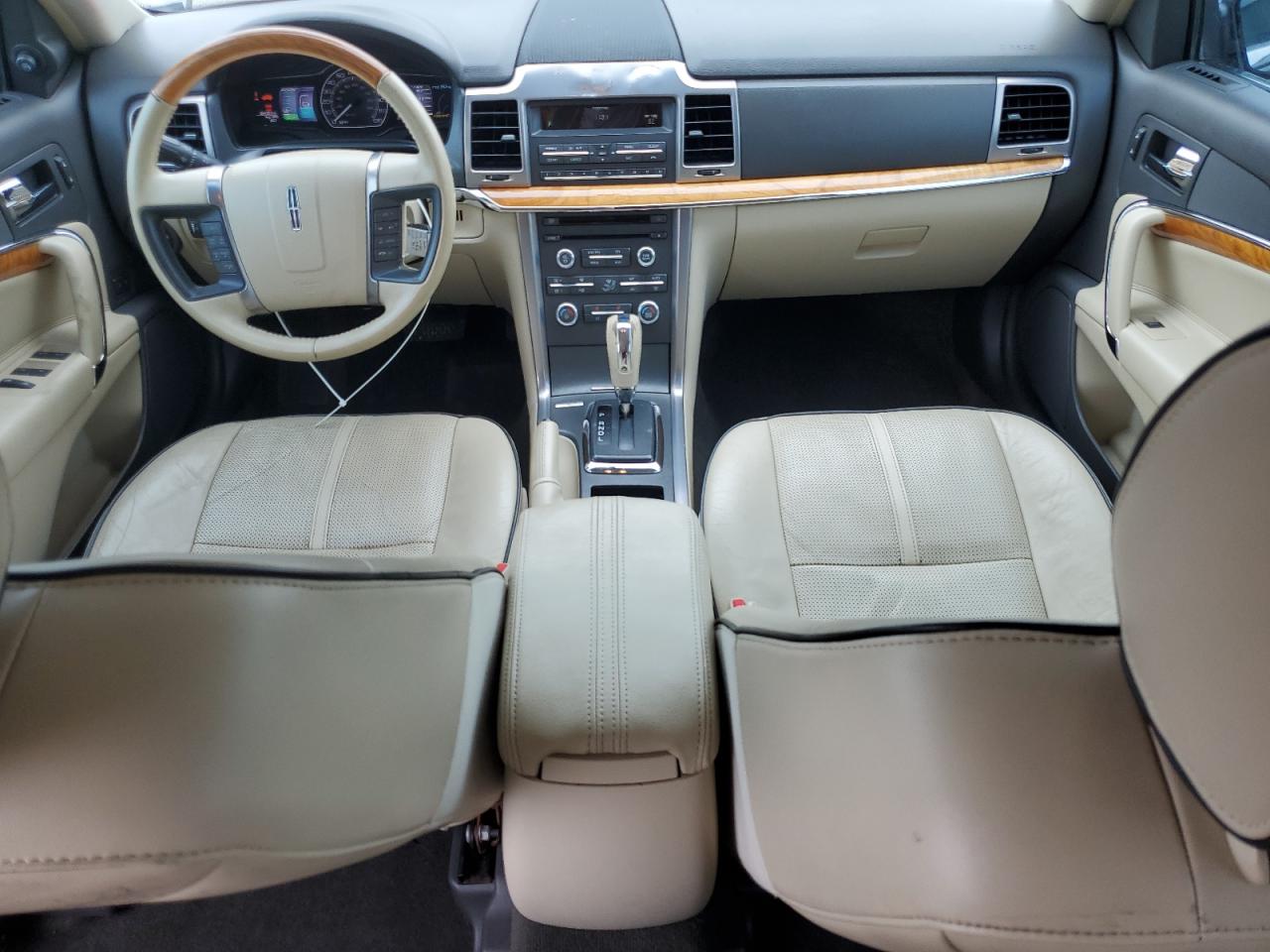 2011 Lincoln MKZ - Image 8