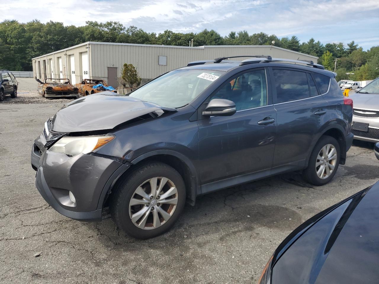 VIN 2T3DFREV2DW111031 2013 TOYOTA RAV4 no.1