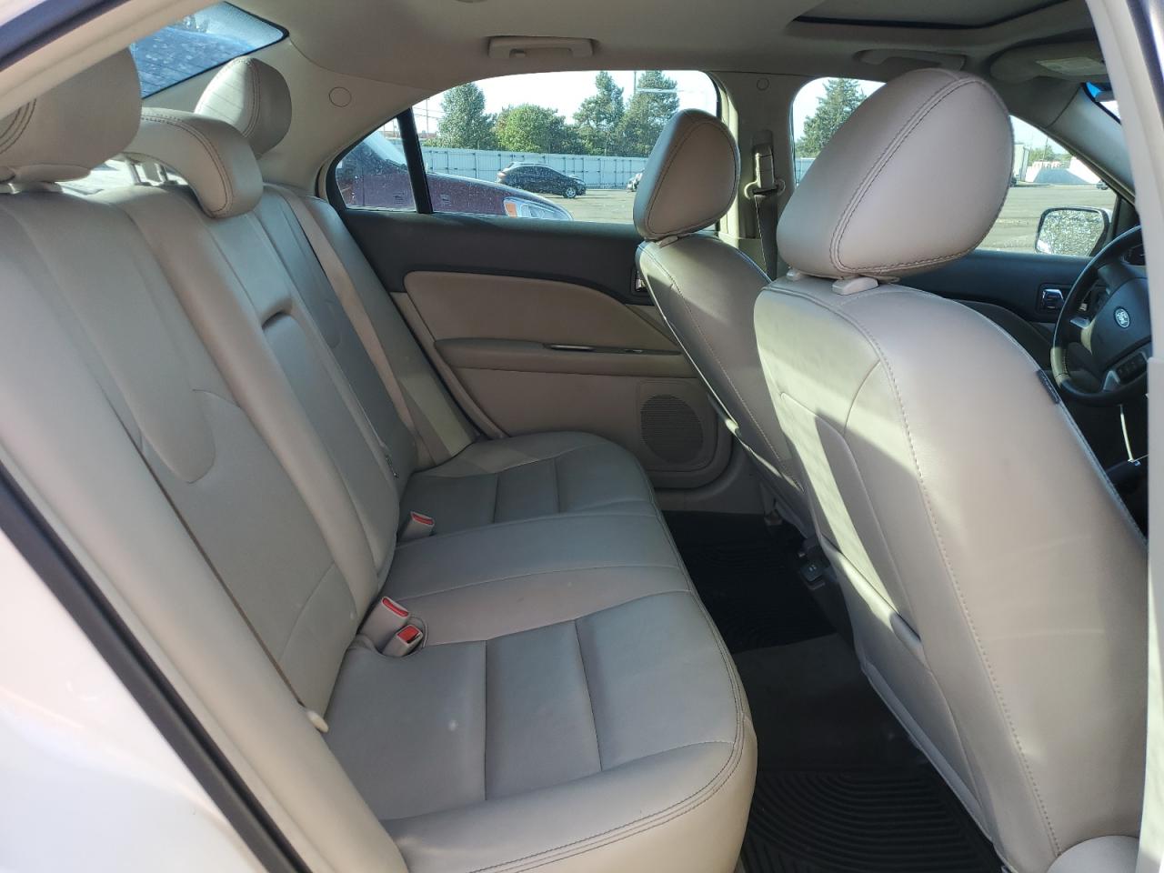 2011 Ford Fusion Hybrid VIN: 3FADP0L38BR302728 Lot: 71970574