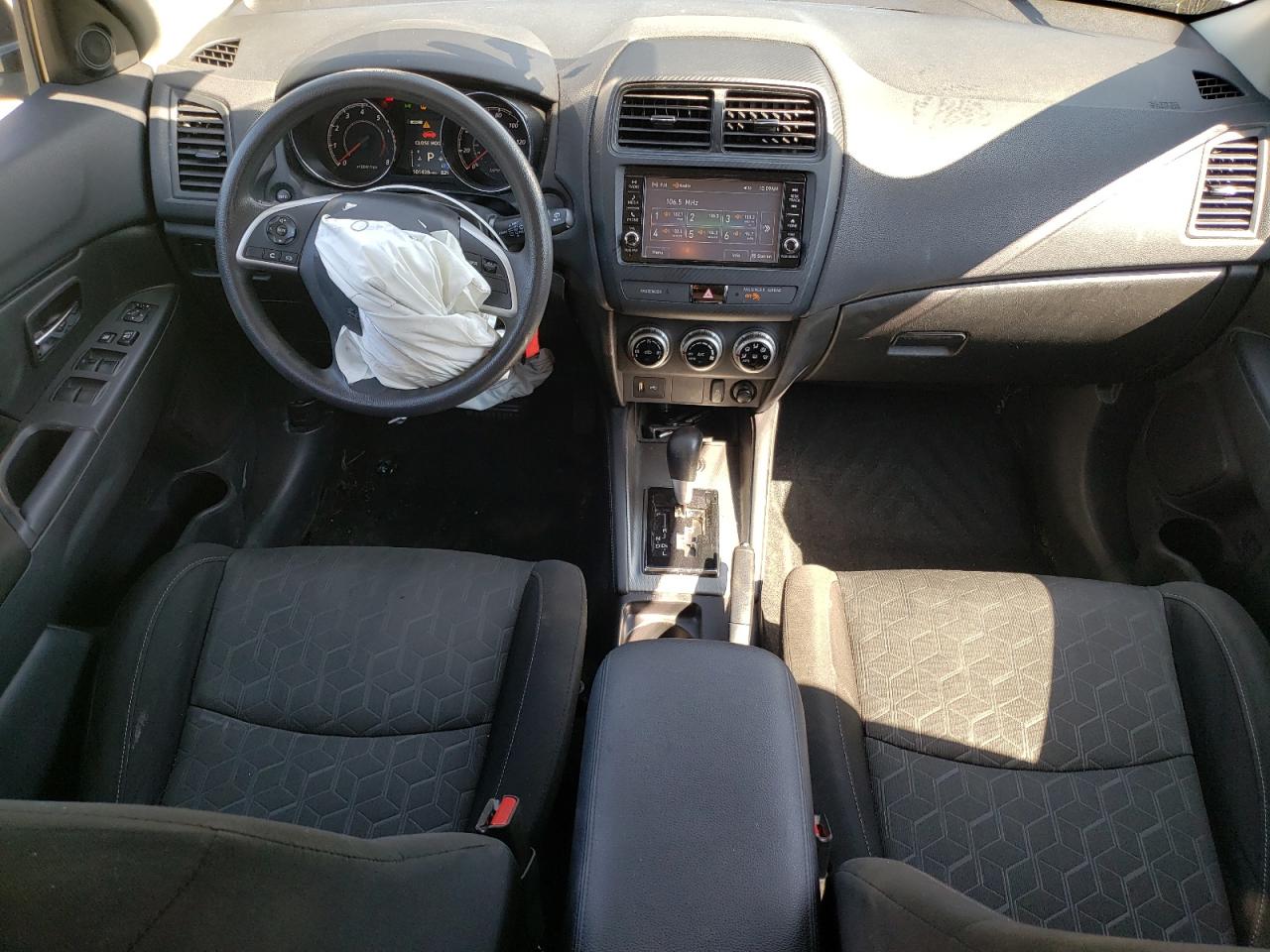 JA4AR3AU0LU014890 2020 Mitsubishi Outlander Sport Es