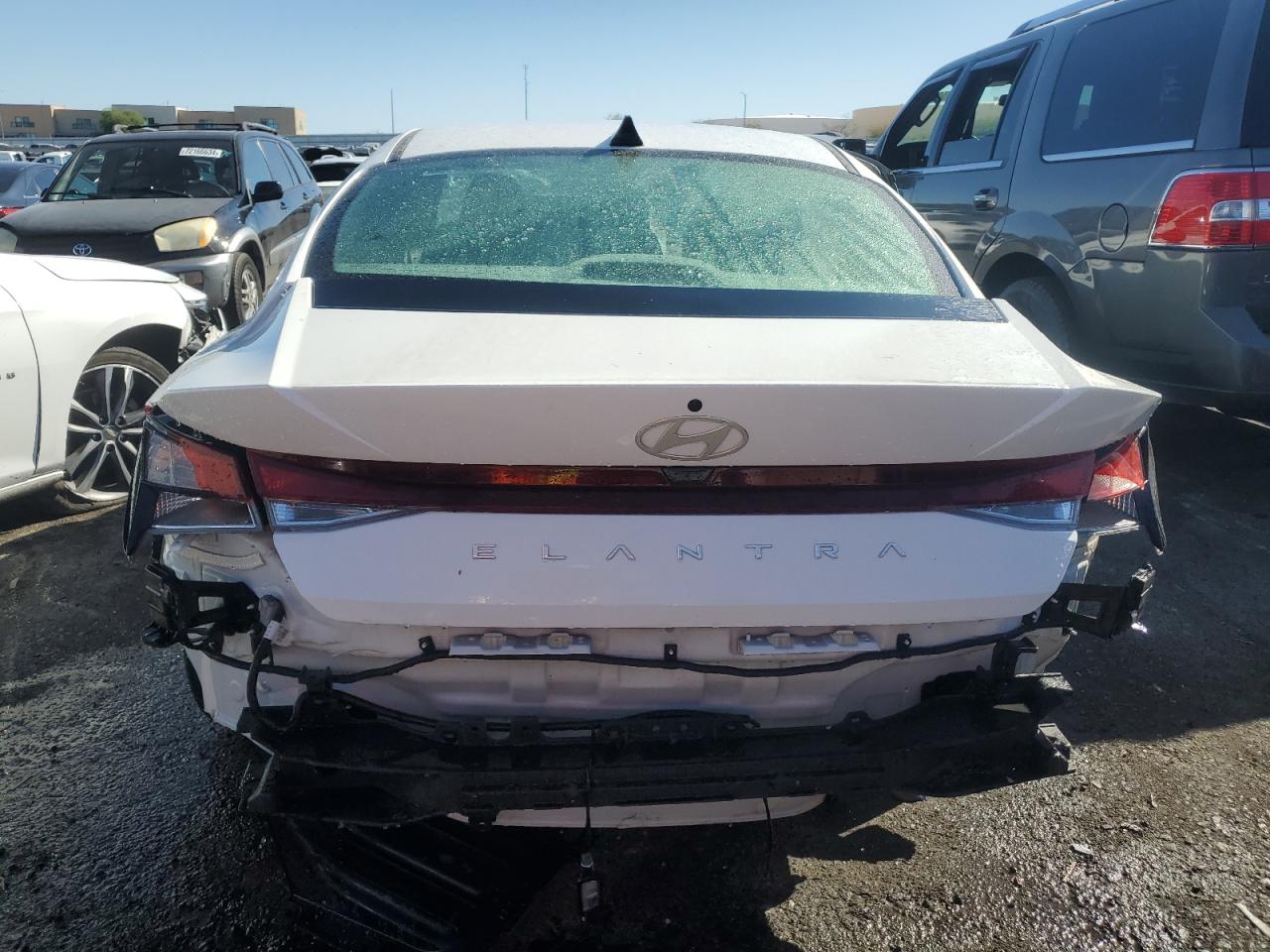 KMHLL4DGXRU646487 2024 Hyundai Elantra Se