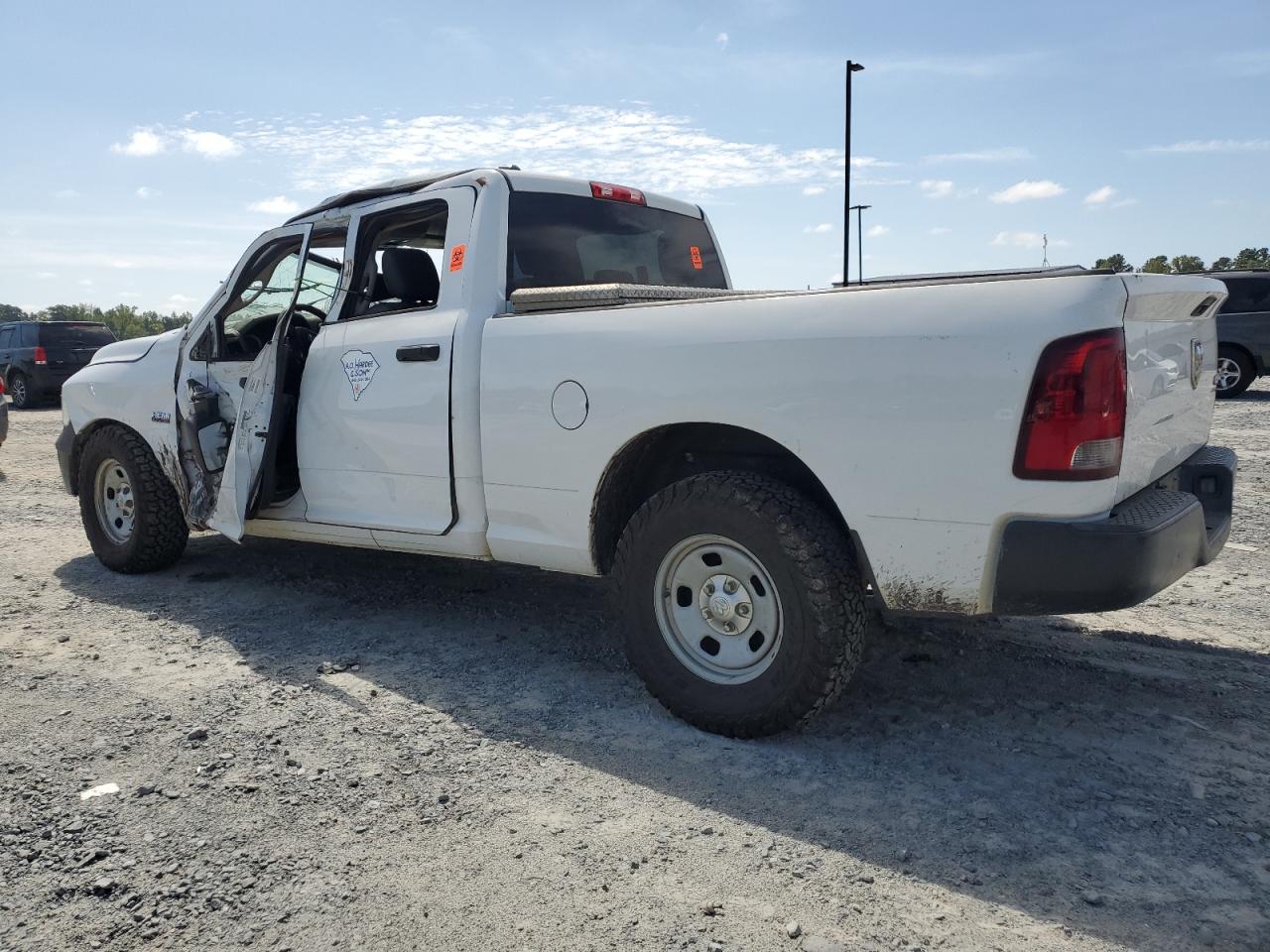 2014 RAM 1500 - Image 2
