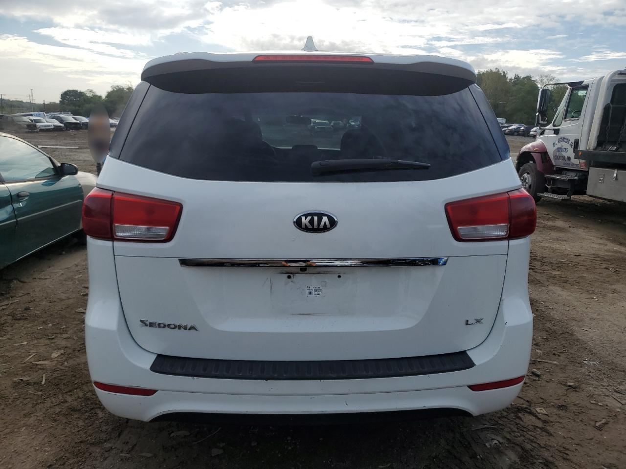 2015 Kia Sedona Lx VIN: KNDMB5C10F6059357 Lot: 72002784