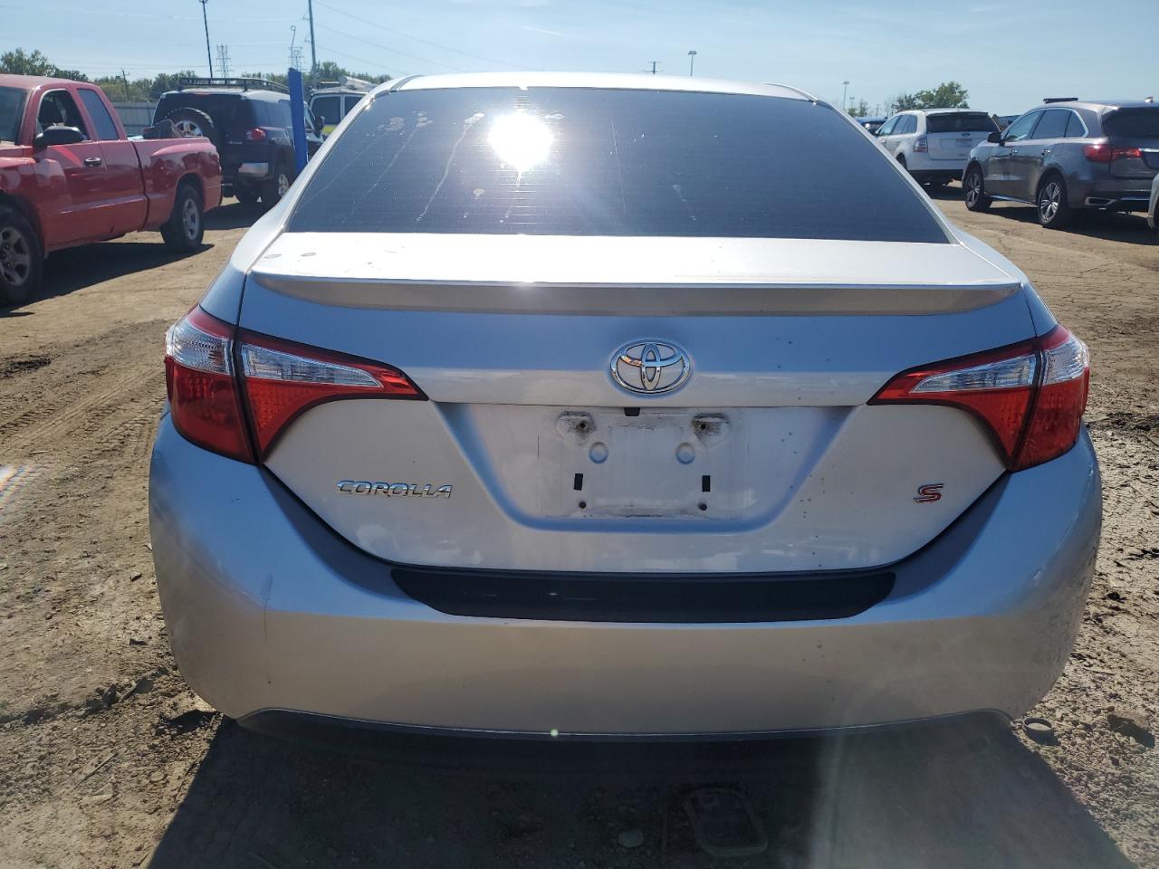 2016 Toyota Corolla L VIN: 5YFBURHE2GP464828 Lot: 69901094