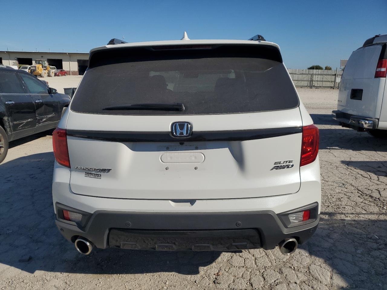 2022 Honda Passport Elite VIN: 5FNYF8H04NB006462 Lot: 71372164