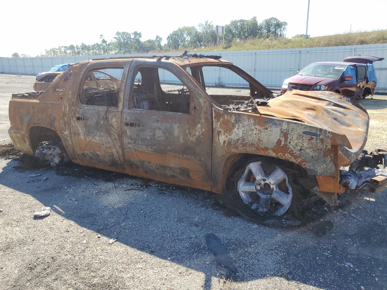 2013 Chevrolet Avalanche Ls VIN: 3GNTKEE74DG181204 Lot: 71444974