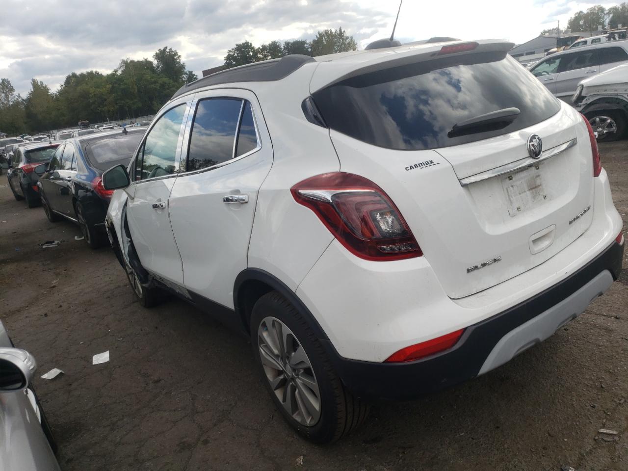 KL4CJASB4HB004674 2017 BUICK ENCORE - Image 2