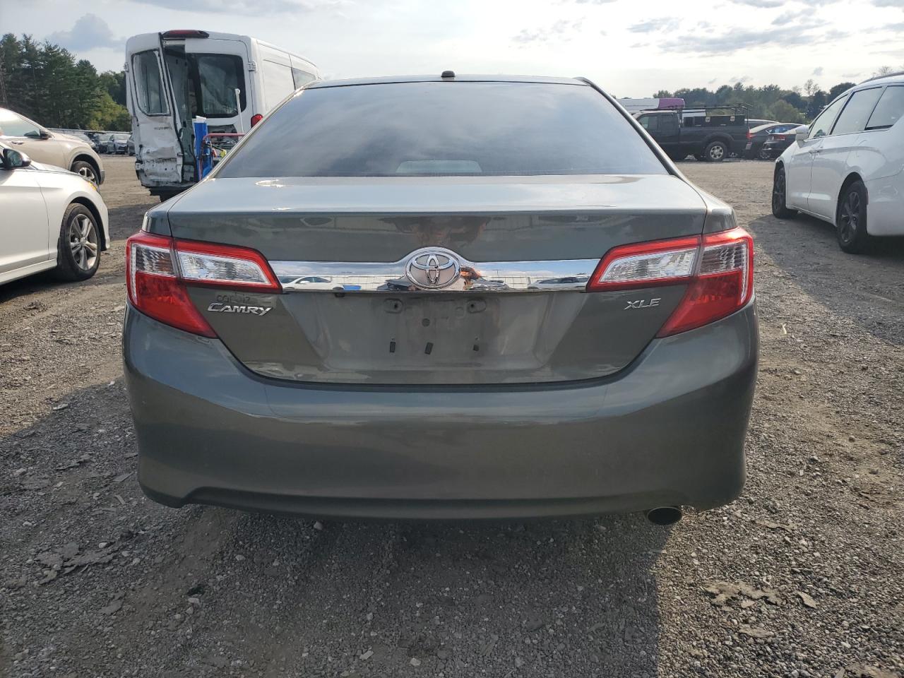 2012 Toyota Camry Base VIN: 4T4BF1FK9CR173343 Lot: 70479744