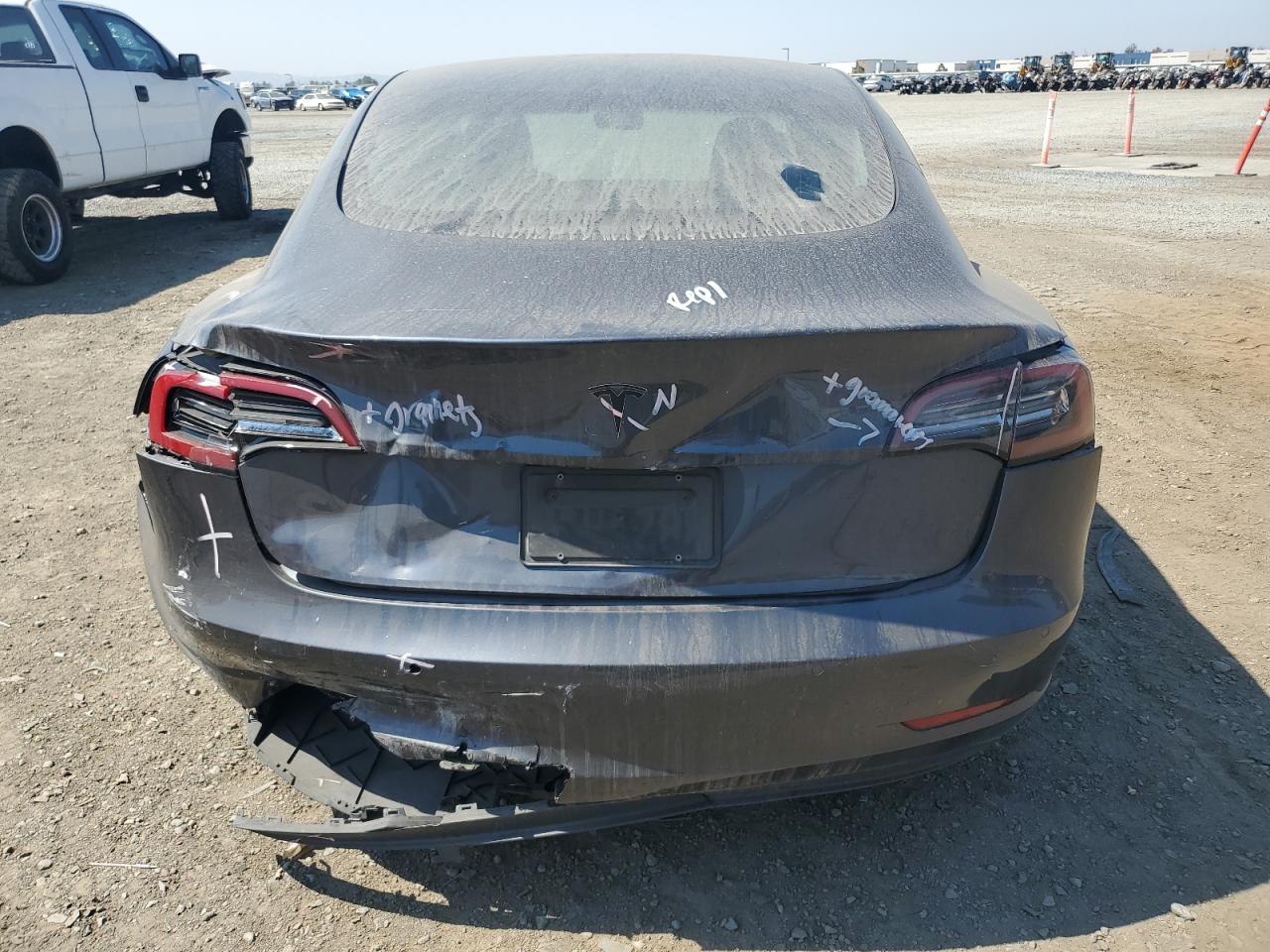 5YJ3E1EA8KF424715 2019 Tesla Model 3