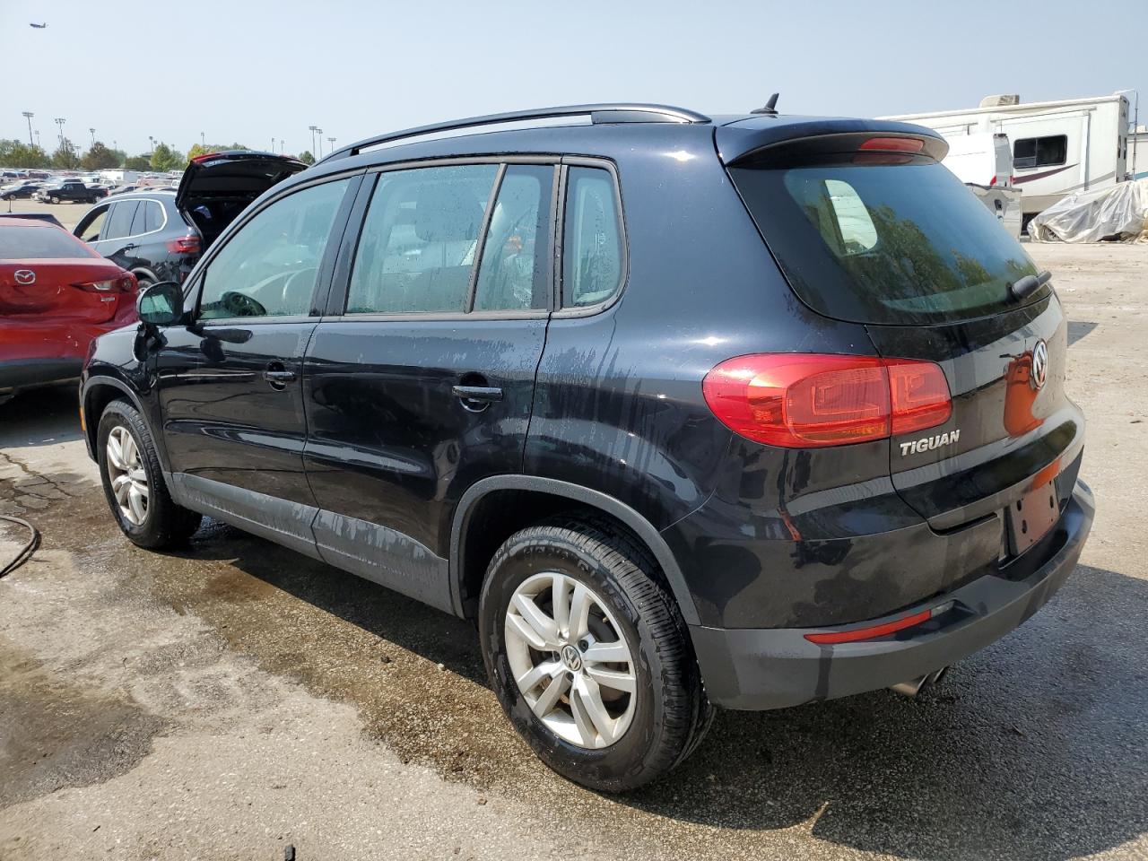 WVGBV7AX0GW557119 2016 VOLKSWAGEN TIGUAN - Image 2