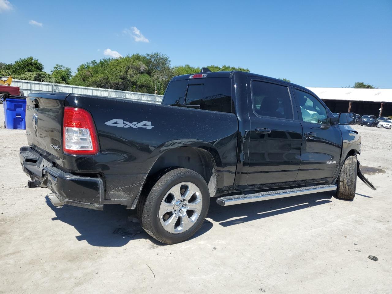 2019 RAM 1500 - Image 3