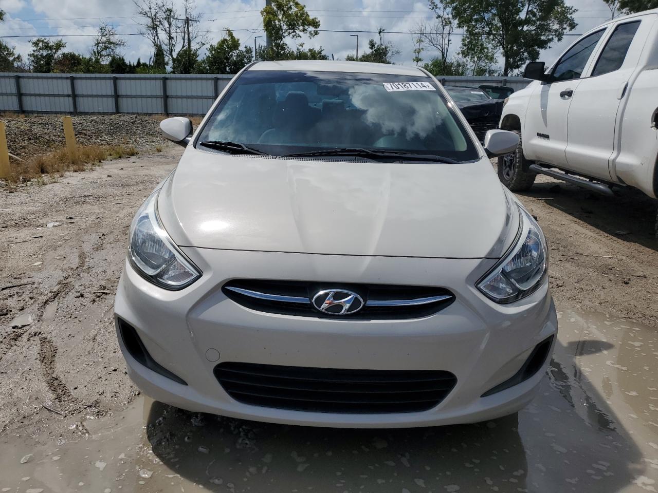 KMHCT4AE2FU809759 2015 Hyundai Accent Gls