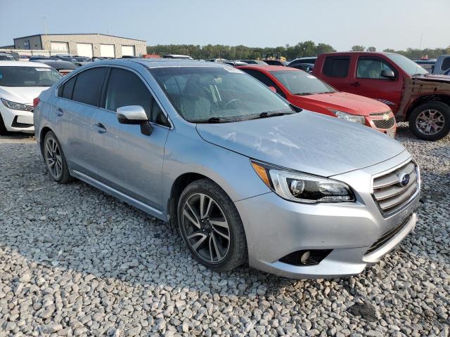  SUBARU LEGACY 2017 Srebrny