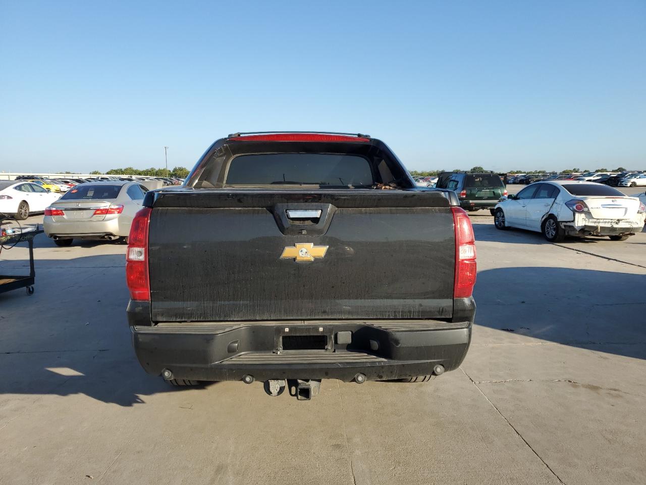 2013 Chevrolet Avalanche Ls VIN: 3GNMCEE02DG146925 Lot: 71644014