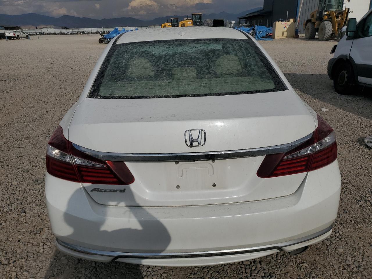 1HGCR2F88GA017050 2016 Honda Accord Exl