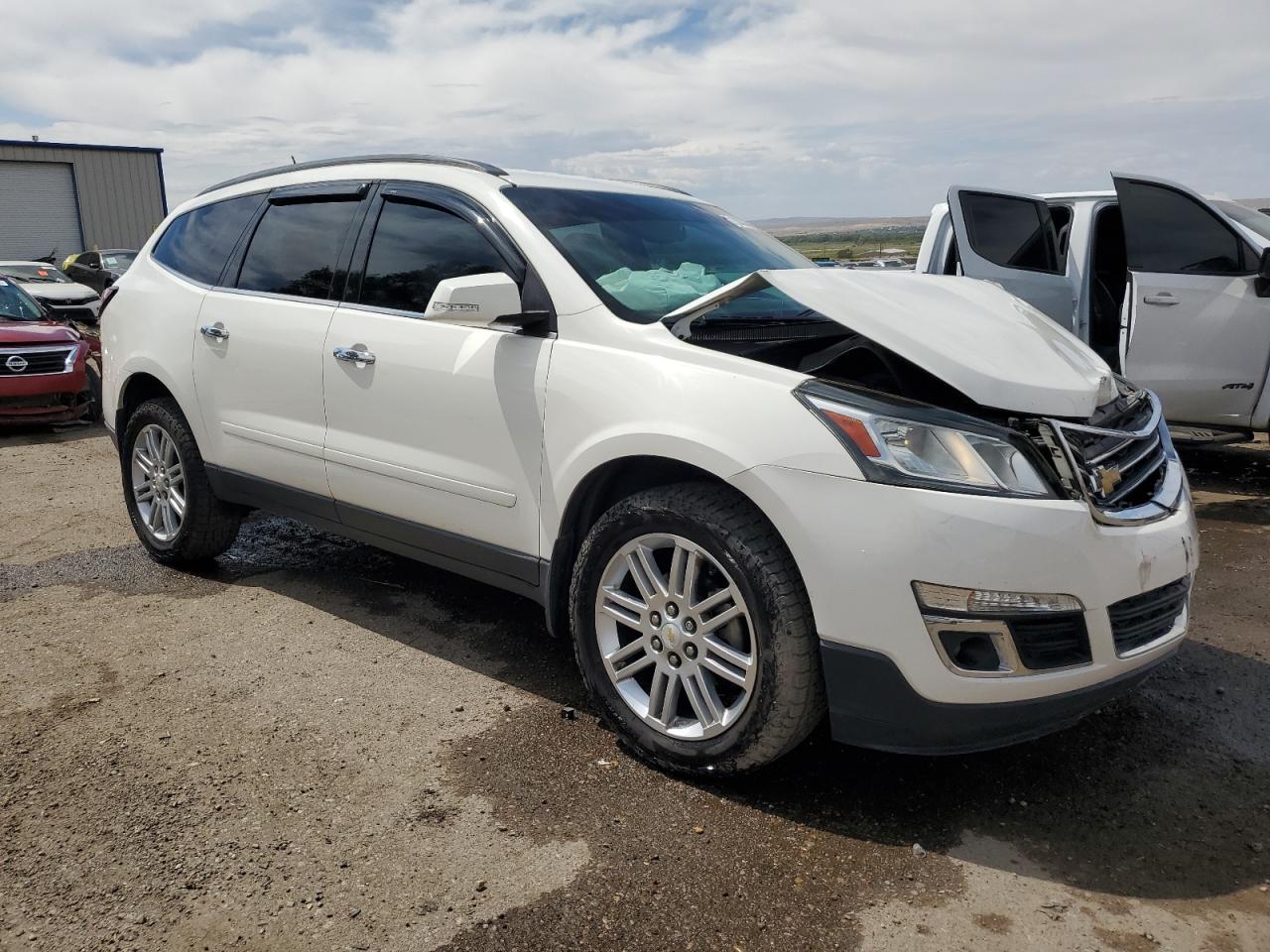 VIN 1GNKRGKD7FJ288973 2015 CHEVROLET TRAVERSE no.4