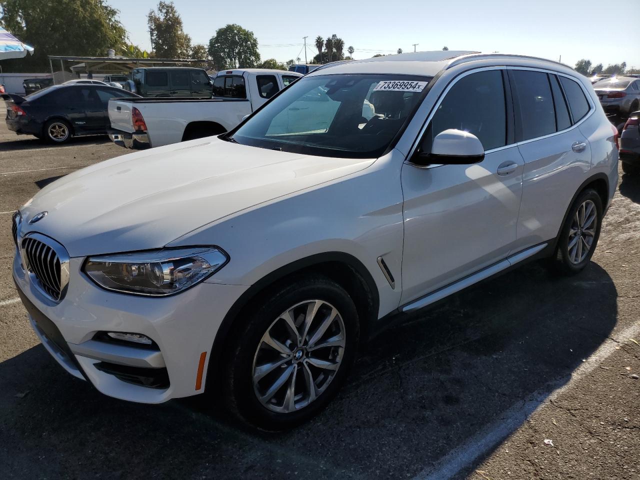 VIN 5UXTR7C55KLR48266 2019 BMW X3 no.1