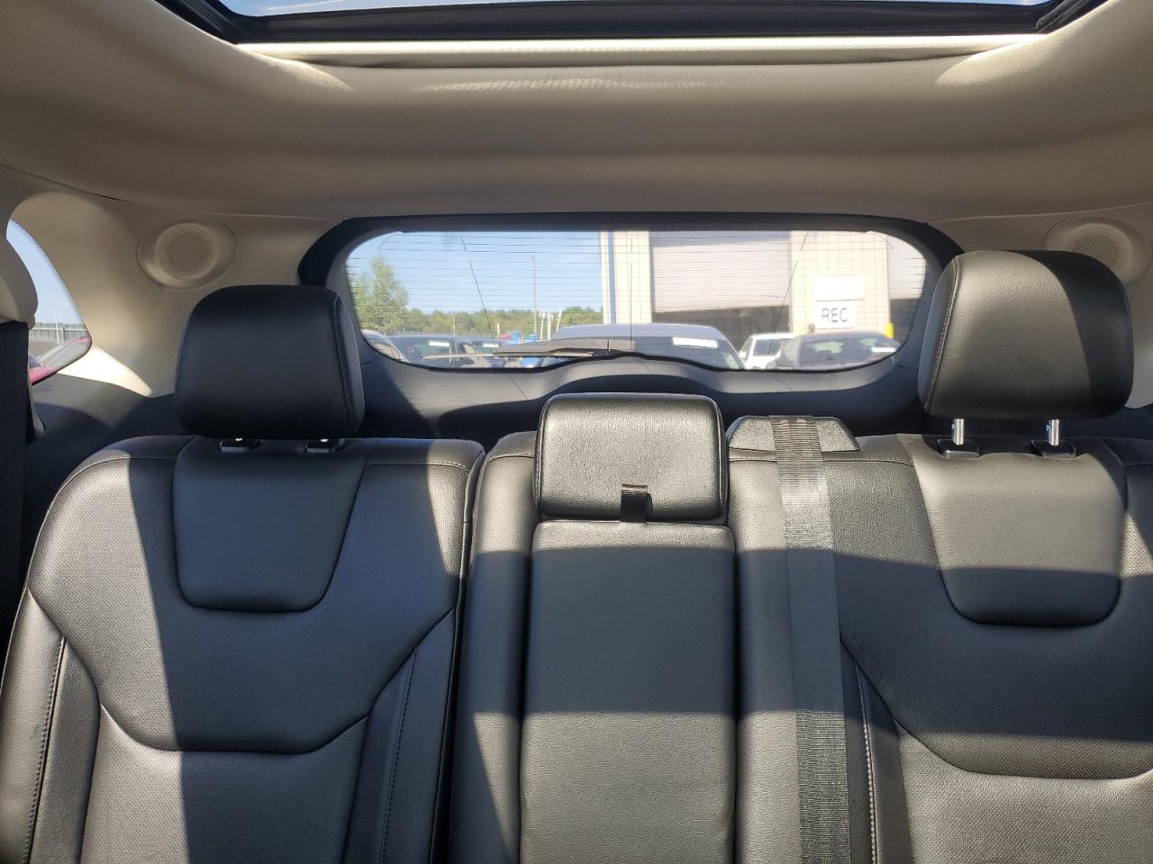 2019 Ford Edge - Image 10