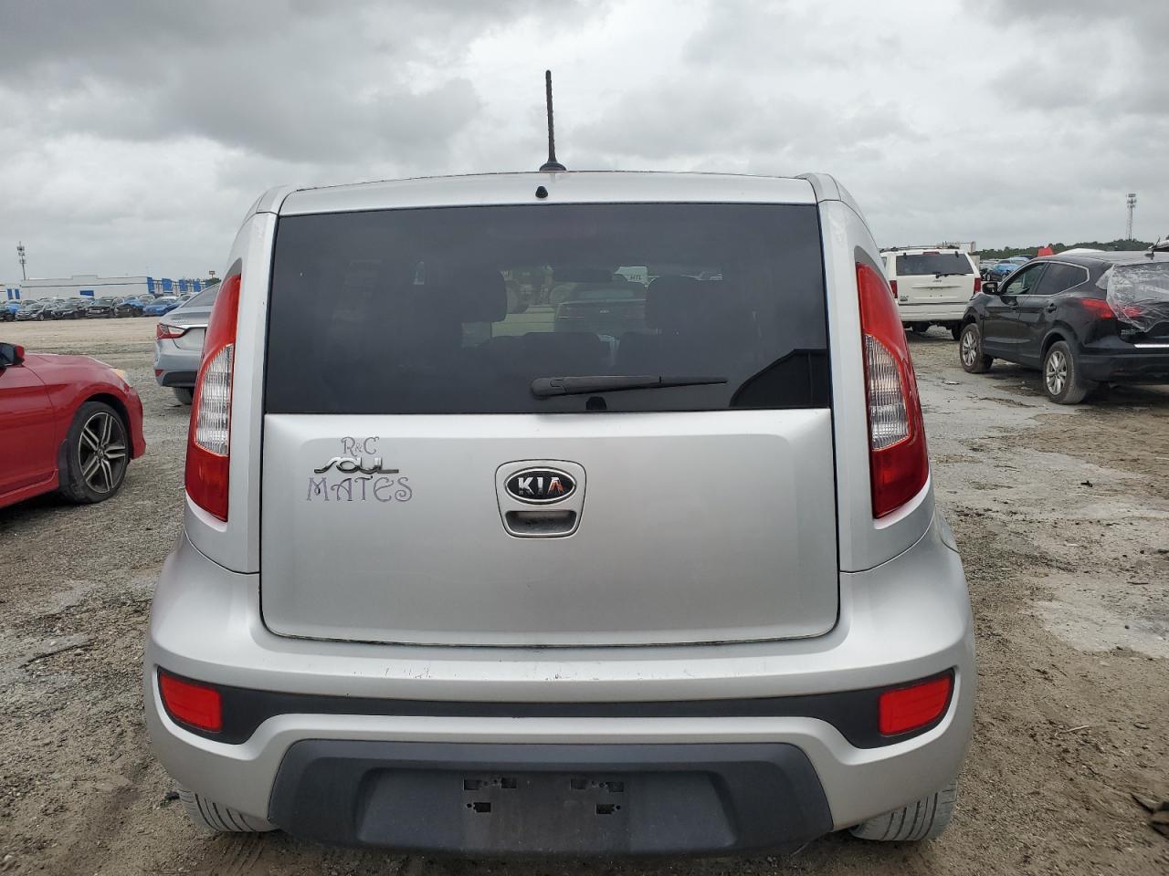 2012 Kia Soul + VIN: KNDJT2A63C7356447 Lot: 72996524