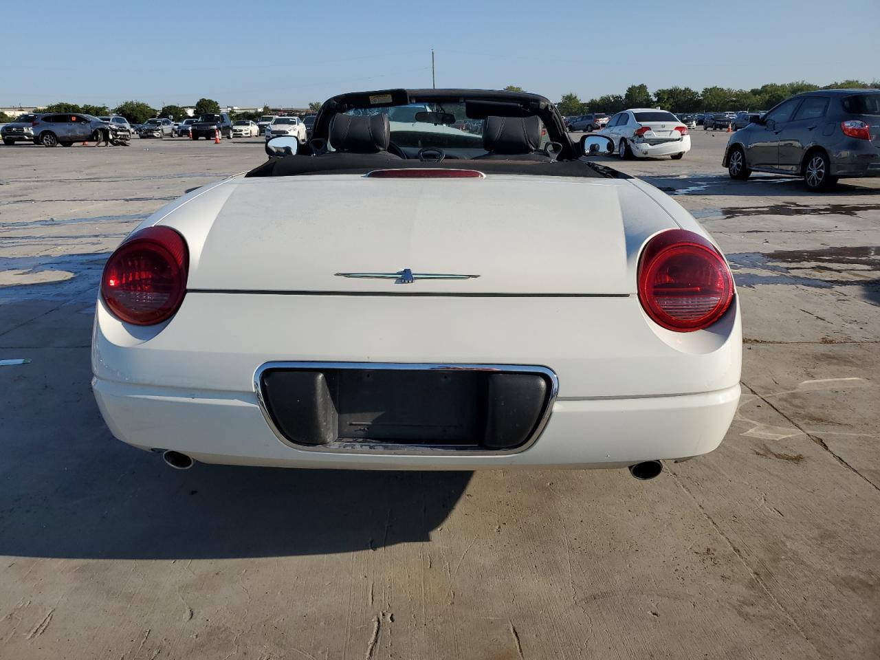 2002 Ford Thunderbird VIN: 1FAHP60A52Y115214 Lot: 70801894