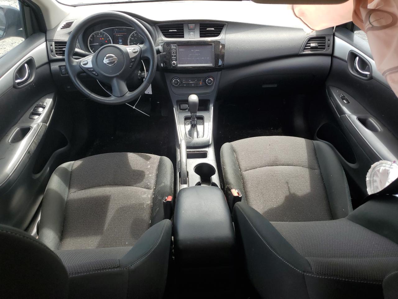 2019 Nissan Sentra - Image 8