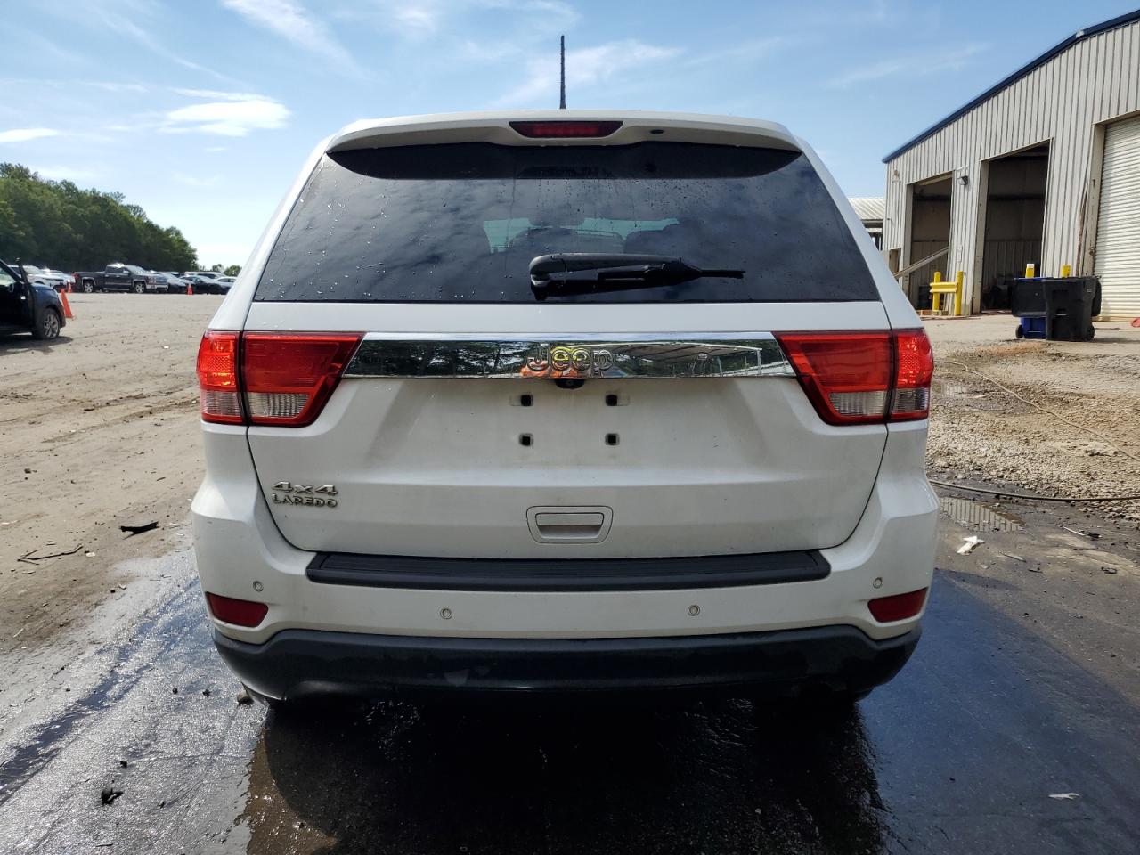 2013 Jeep Grand Cherokee Laredo VIN: 1C4RJFAG2DC513094 Lot: 71867524