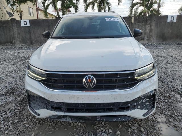 3VVCB7AX8NM158846 Volkswagen Tiguan SE 5