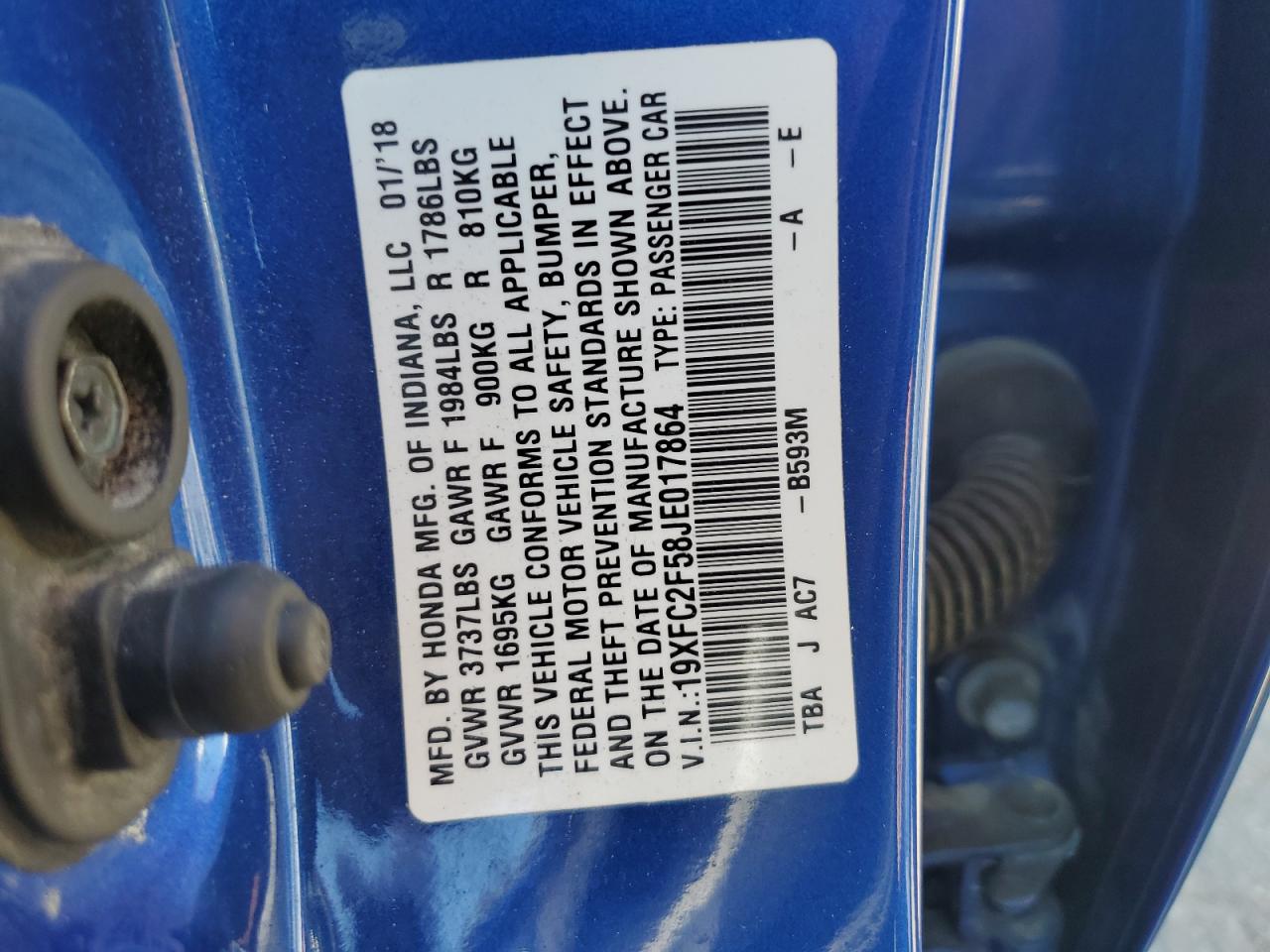 19XFC2F58JE017864 2018 Honda Civic Lx