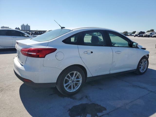  FORD FOCUS 2018 White