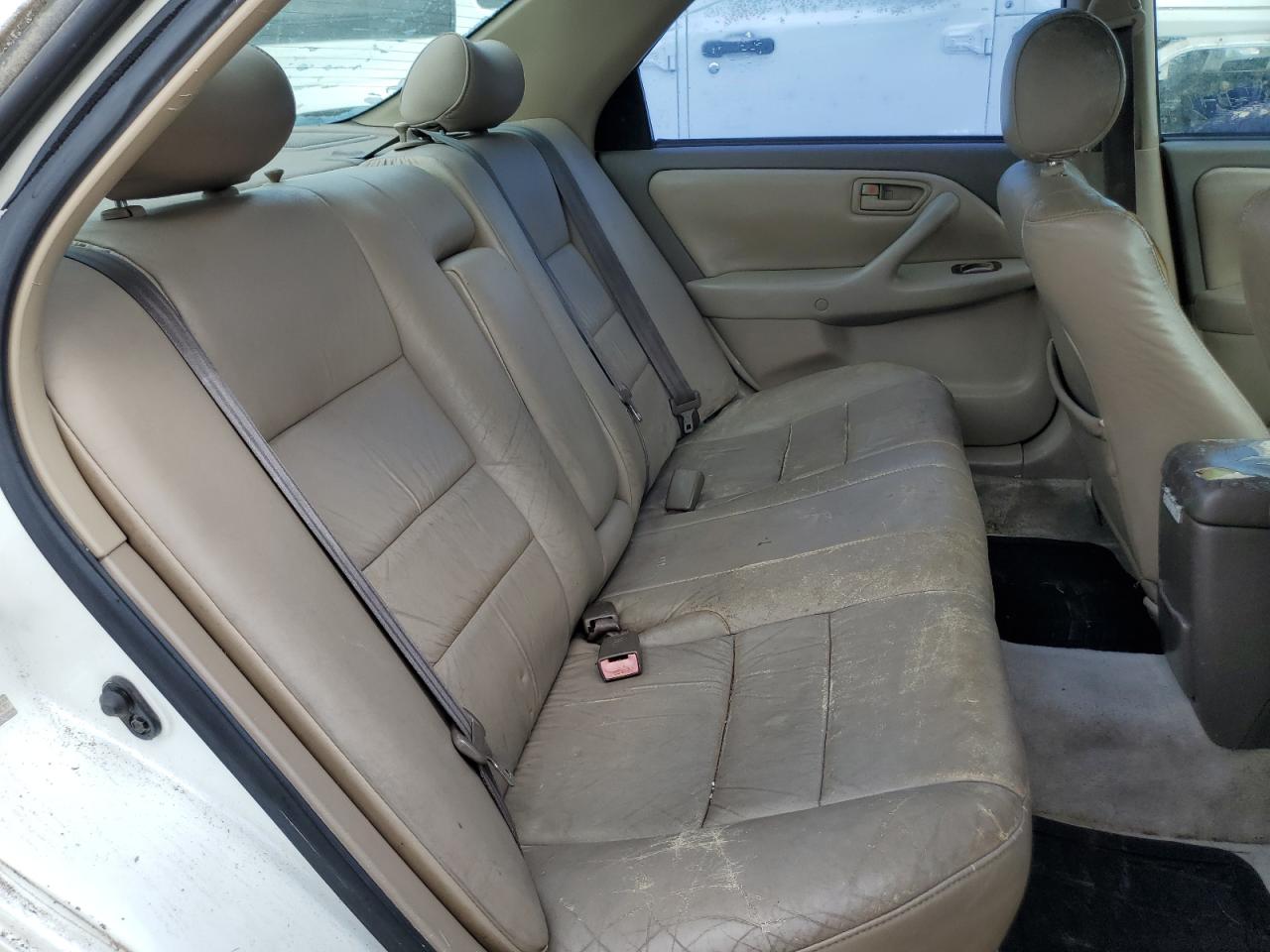 1999 Toyota Camry Le VIN: JT2BG28K2X0353235 Lot: 50685075