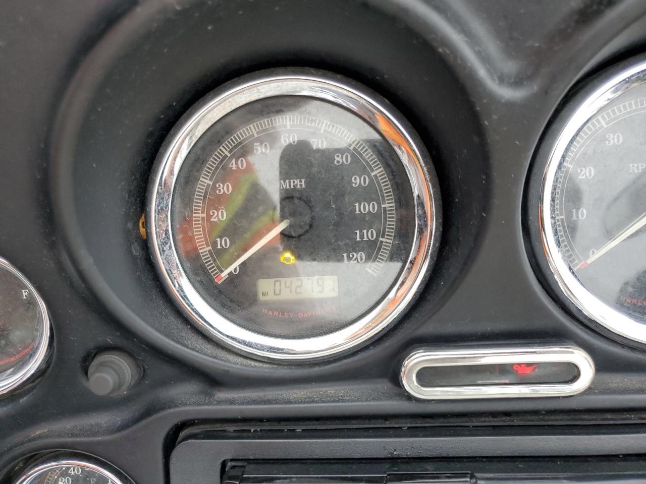 2008 Harley-Davidson Flhtcui VIN: 1HD1FC4198Y674358 Lot: 73352224